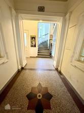 Thumbnail von Helle Wohnung mit Balkon auf ganzer Etage zzgl. Rohdachboden, Nähe Einsiedlerpark