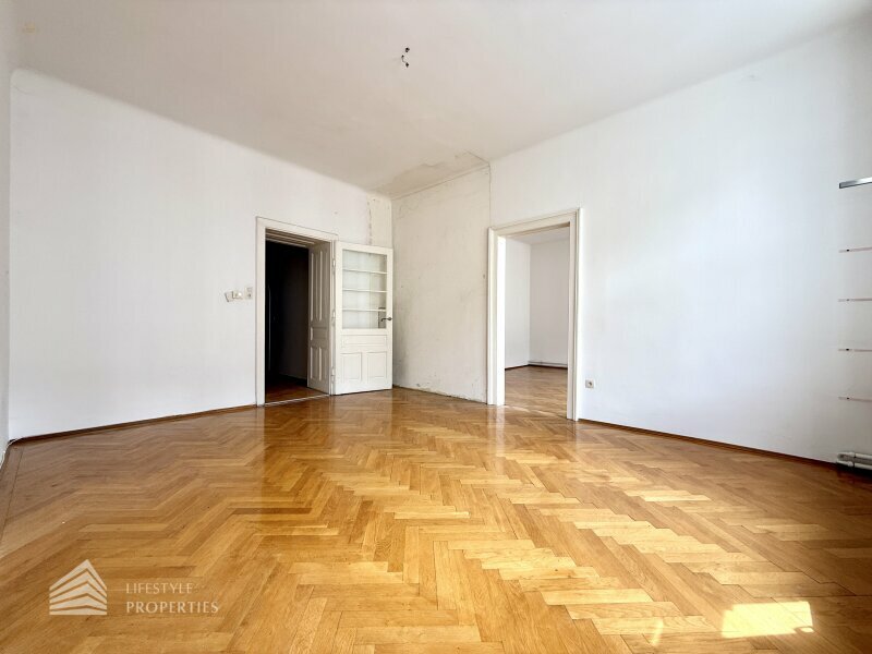 Thumbnail von Helle Wohnung mit Balkon auf ganzer Etage zzgl. Rohdachboden, Nähe Einsiedlerpark