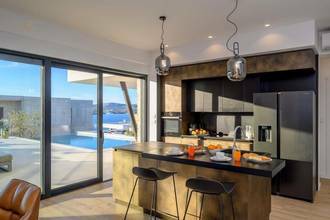 Thumbnail von Moderne Villa mit Infinity-Pool nahe dem Meer, Region Rogoznica