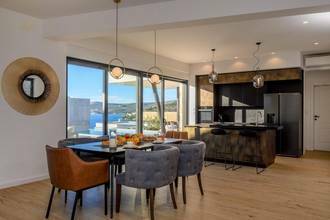 Thumbnail von Moderne Villa mit Infinity-Pool nahe dem Meer, Region Rogoznica