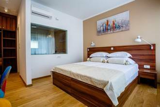 Thumbnail von Moderne Luxusvilla mit Pool und Meerblick, Region Split