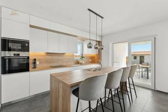 Thumbnail von Mediterrane Villa mit Pool und Meerblick