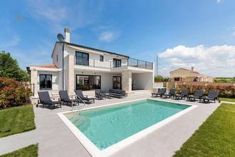 Thumbnail von Mediterrane Villa mit Pool und Meerblick