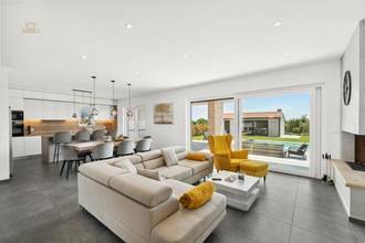 Thumbnail von Mediterrane Villa mit Pool und Meerblick