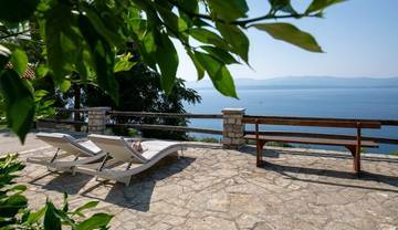 Thumbnail von Mediterranes Steinhaus mit Panorama-Meerblick