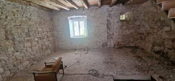 Thumbnail von Traditionelles Steinhaus zur kompletten Sanierung