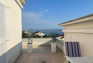 Thumbnail von Apartmenthaus mit 3 Wohneinheiten in Panorama-Lage mit wunderschönem Meerblick