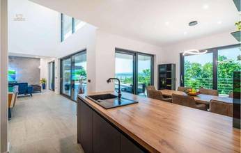 Thumbnail von Moderne Villa mit schönem Meerblick