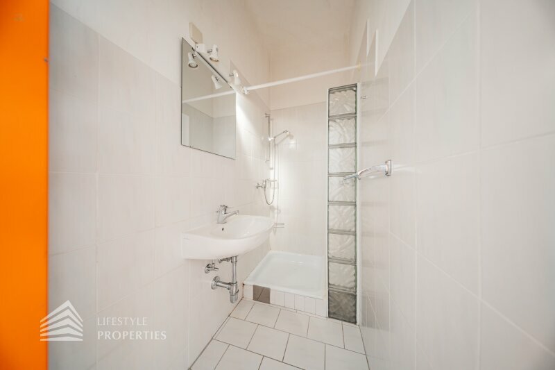 Thumbnail von Helle Garconniere, Nähe Mariahilfer Straße