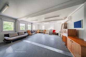 Thumbnail von Attraktives Gewerbejuwel: Lagerhalle + Büroflächen mit Photovoltaik direkt am Bahnhof