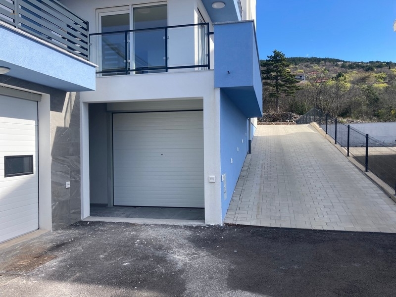 Thumbnail von Modernes Penthouse mit Panorama-Meerblick