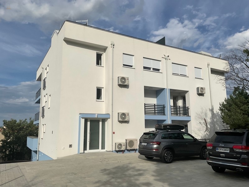 Thumbnail von Modernes Penthouse mit Panorama-Meerblick