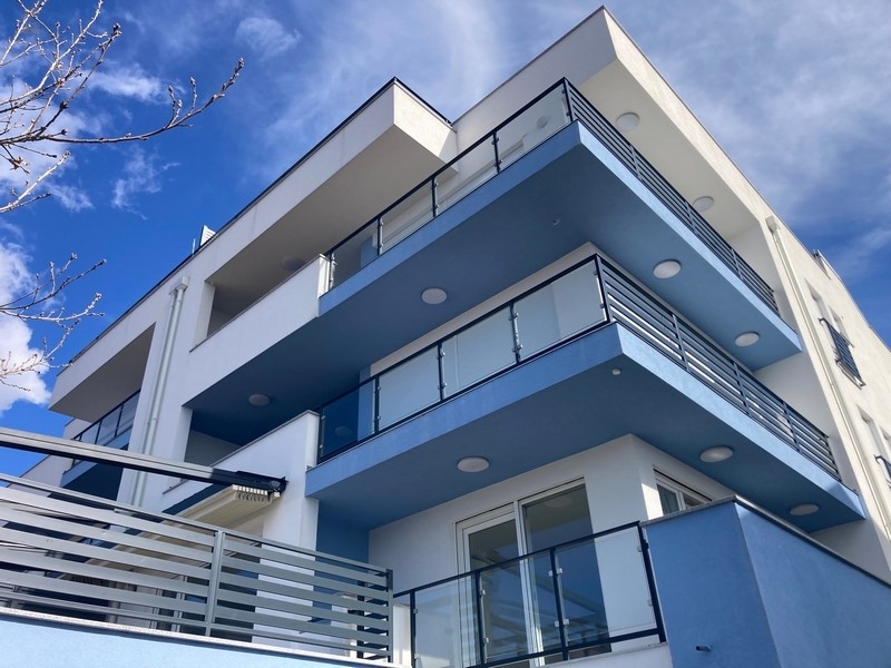 Thumbnail von Modernes Penthouse mit Panorama-Meerblick