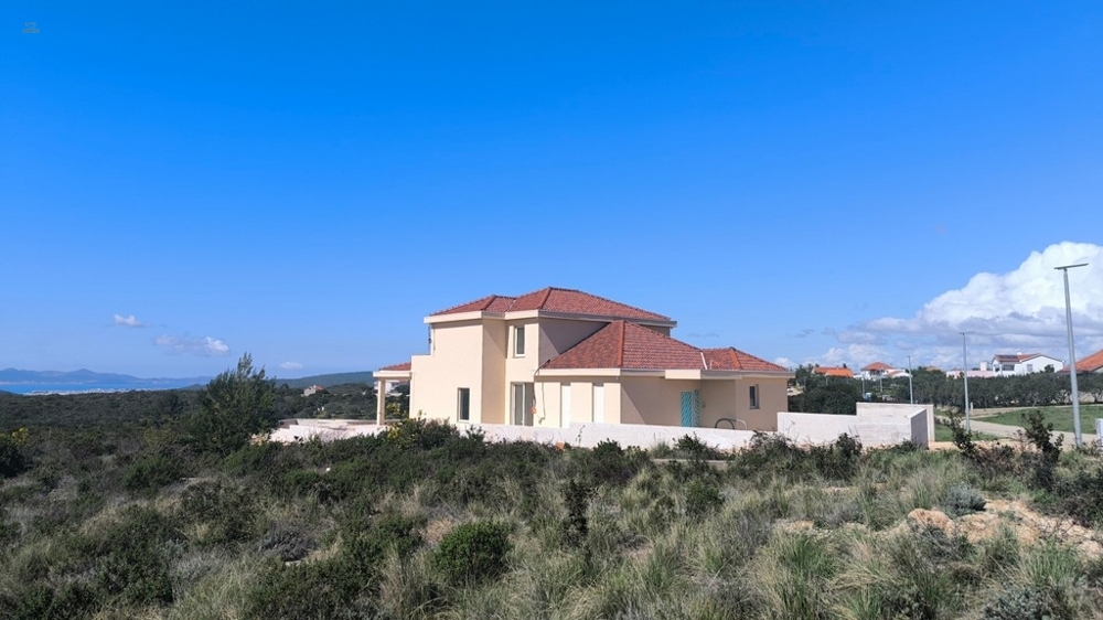 Mediterrane Villa in ruhiger Lage mit Meerblick, Region Sukosan