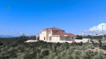 Thumbnail von Mediterrane Villa in ruhiger Lage mit Meerblick, Region Sukosan