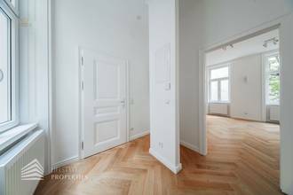 Thumbnail von Helle Garconniere Erstbezug, Nähe Währinger Park