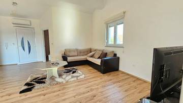 Thumbnail von Dachgeschosswohnung in ruhiger Lage mit schönem Meerblick