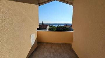 Thumbnail von Dachgeschosswohnung in ruhiger Lage mit schönem Meerblick