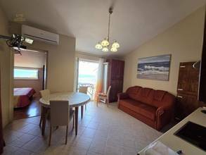 Thumbnail von Möblierte Dachgeschosswohnung mit Galerie nahe dem Meer