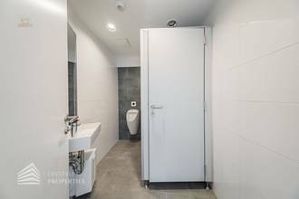 Thumbnail von Erstbezug! Geräumiges 5-Zimmer Büro in Toplage