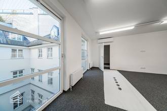 Thumbnail von Erstbezug! Geräumiges 4-Zimmer Büro in Toplage