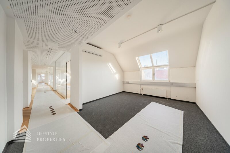 Erstbezug! Beeindruckendes 6-Zimmer Büro in Toplage