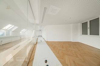 Thumbnail von Erstbezug! Beeindruckendes 6-Zimmer Büro in Toplage