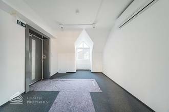 Thumbnail von Erstbezug! Renoviertes 4-Zimmer Büro in Toplage