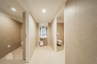 Thumbnail von Erstbezug! Renoviertes 4-Zimmer Büro in Toplage