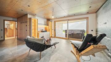 Thumbnail von Королевская резиденция в Кицбюльских Альпах © с местом для отдыха