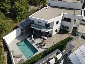 Thumbnail von Moderne Villa mit Swimmingpool (2 Wohneinheiten)