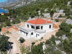 Thumbnail von Mediterrane Villa mit Swimmingpool und Panorama-Meerblick