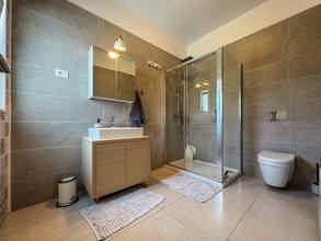 Thumbnail von Moderne Villa mit schönem Meerblick