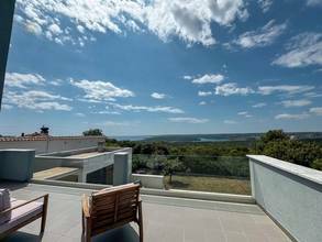 Thumbnail von Moderne Villa mit schönem Meerblick