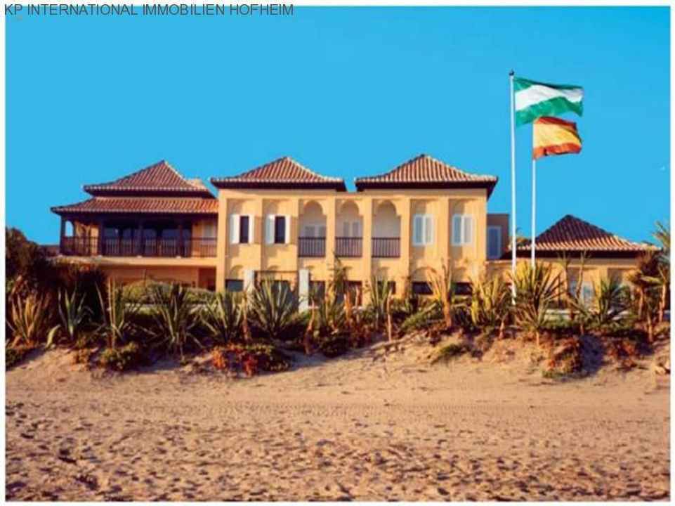 ***Fantastische Villa in Las Chapas in Marbella direkt am Strand***