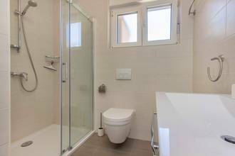 Thumbnail von Villa mit 5 Appartements in außergewöhnlicher Lage mit Blick auf die Kornaten