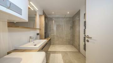 Thumbnail von Hochwertig sanierte Wohnung mit außergewöhnlichem Raumgefühl