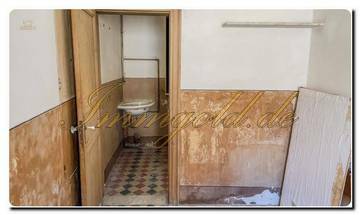 Thumbnail von Immogold Sizilien. Instaurieren sie das sizilianische Palazzo mit Innenhof und Kirche