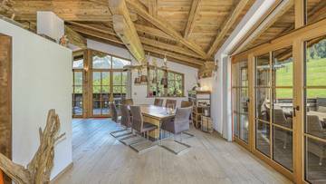 Thumbnail von Luxe villa met keizeruitzicht op een zonnige afgelegen locatie