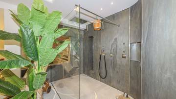 Thumbnail von Luxe villa met keizeruitzicht op een zonnige afgelegen locatie