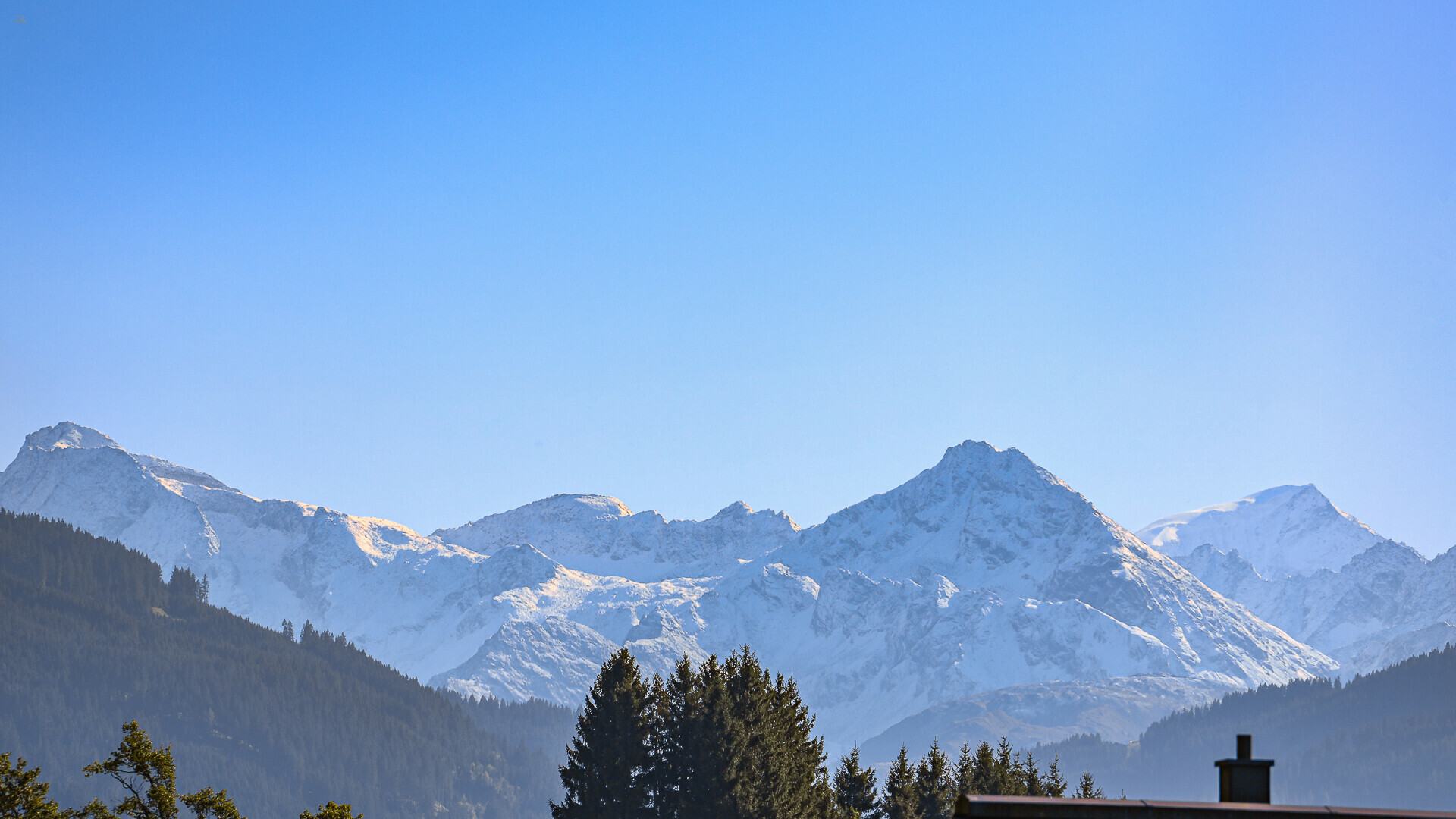 Thumbnail von Neubau-Penthouse mit Panorama-Ausblick in sonniger Lage