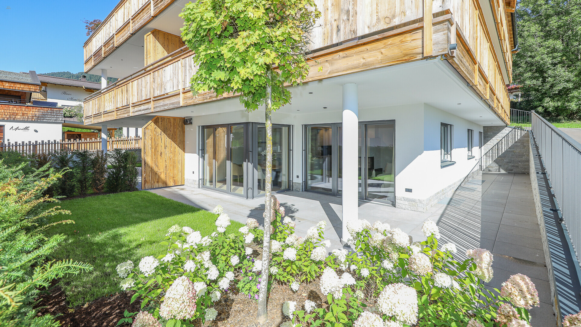 Thumbnail von Luxuriöse Gartenwohnung mit eigenem Wellnessbereich