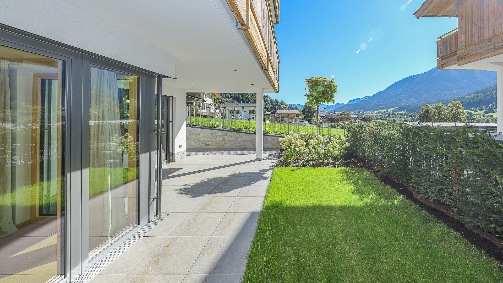 Thumbnail von Luxuriöse Gartenwohnung mit eigenem Wellnessbereich