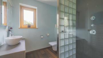 Thumbnail von Luxuriöses Anwesen mit Indoorpool in Toplage