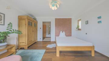 Thumbnail von Luxuriöses Anwesen mit Indoorpool in Toplage