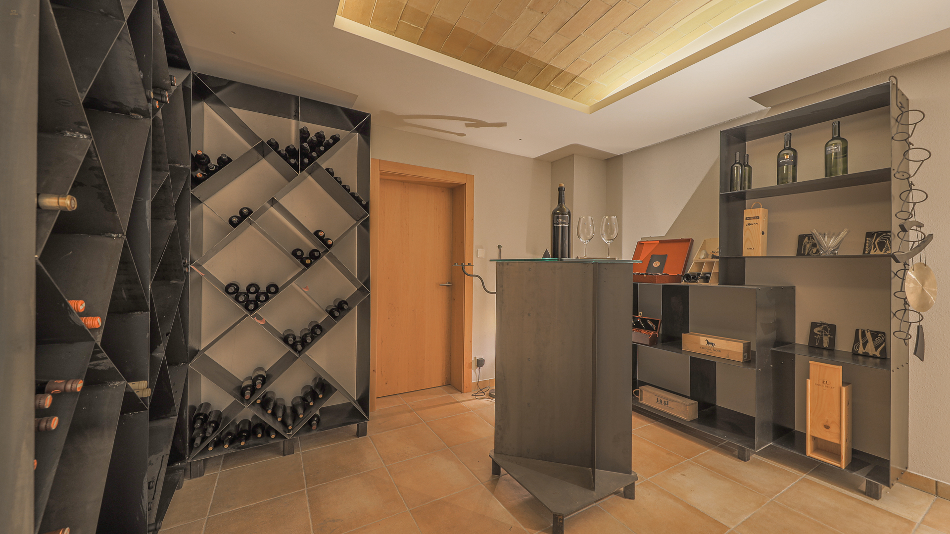 Thumbnail von Luxuriöses Anwesen mit Indoorpool in Toplage