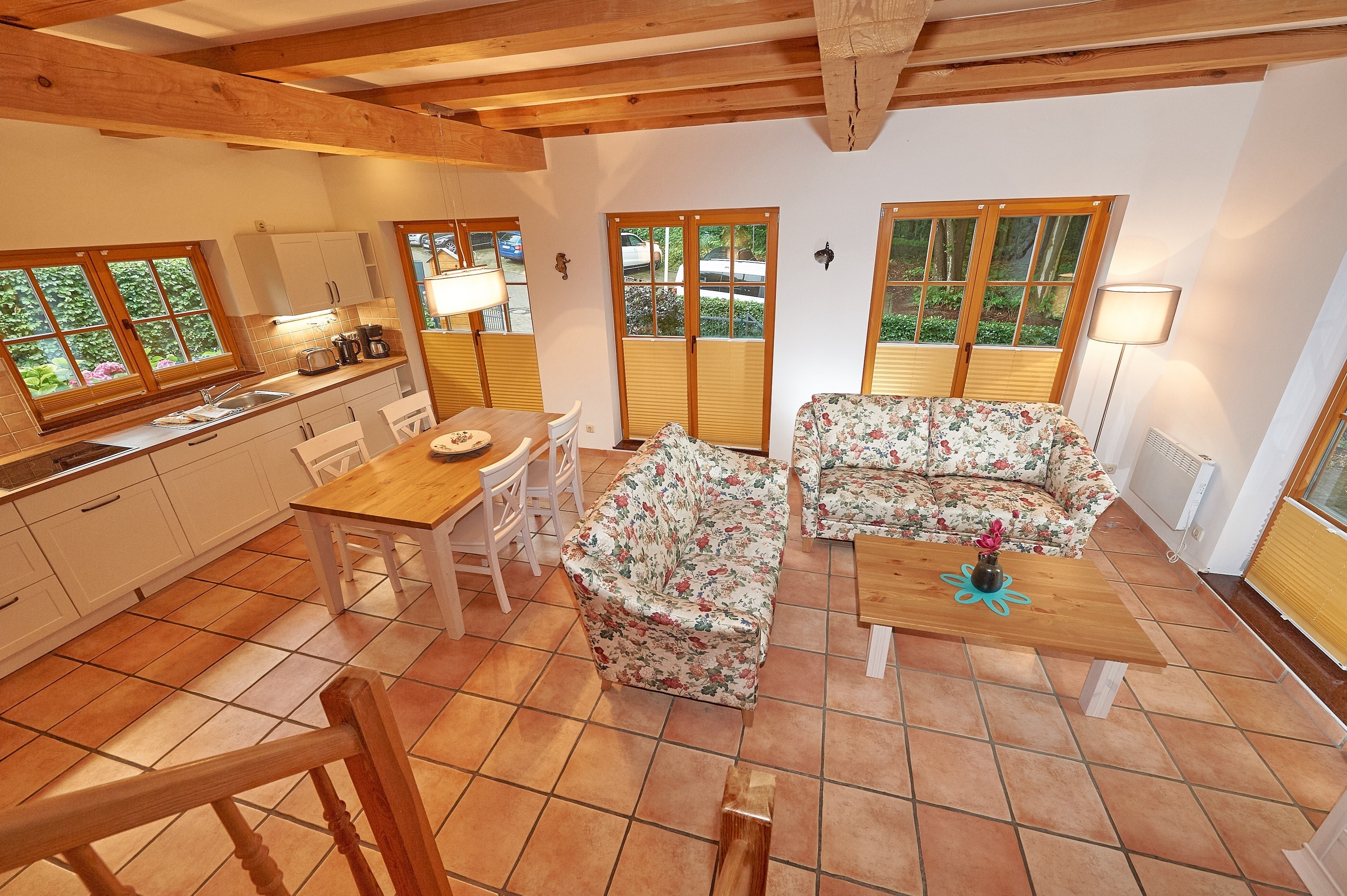 Thumbnail von Holz trifft Hochufer: 4 strandnahe Wohneinheiten - Meeresrauschen gratis!