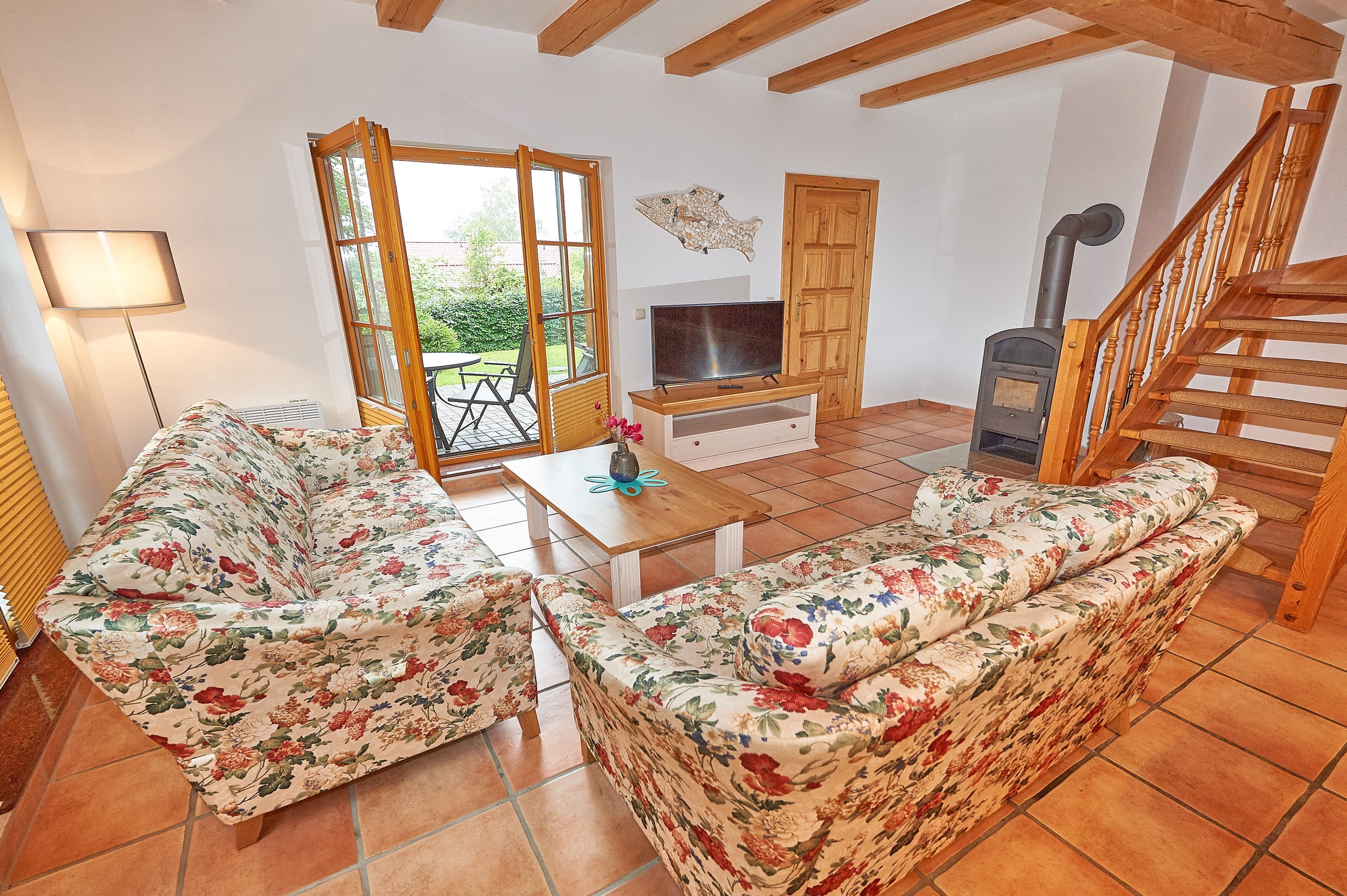 Thumbnail von Holz trifft Hochufer: 4 strandnahe Wohneinheiten - Meeresrauschen gratis!