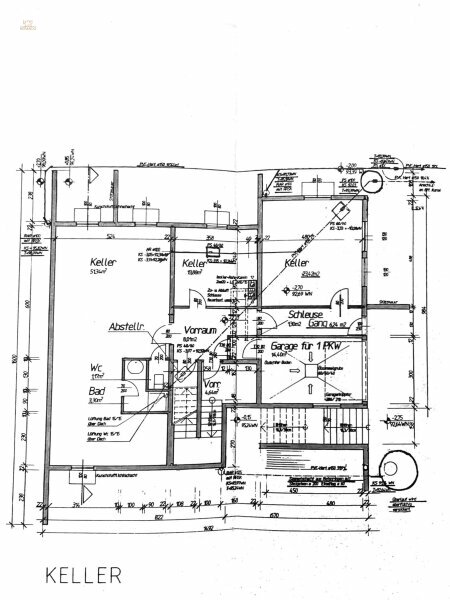 Thumbnail von Luxuriöse Villa im Wienerwald – Beheizter Salzwasserpool, Gartenparadies & Premium-Parkmöglichkeiten