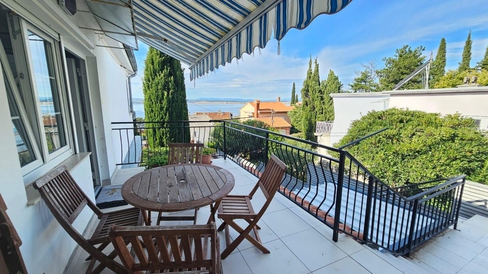 Wohnung mit Meerblick + sep. Studio